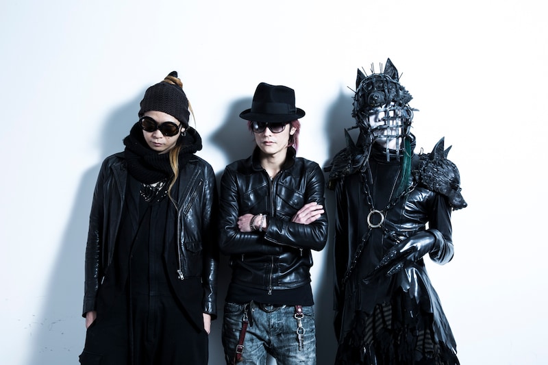 左からムックの逹瑯、MERRYのガラ、Mix Speaker's,Inc.のseek。