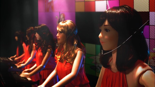 「LOVETOPIA（ラブトピア）」のワンシーン。