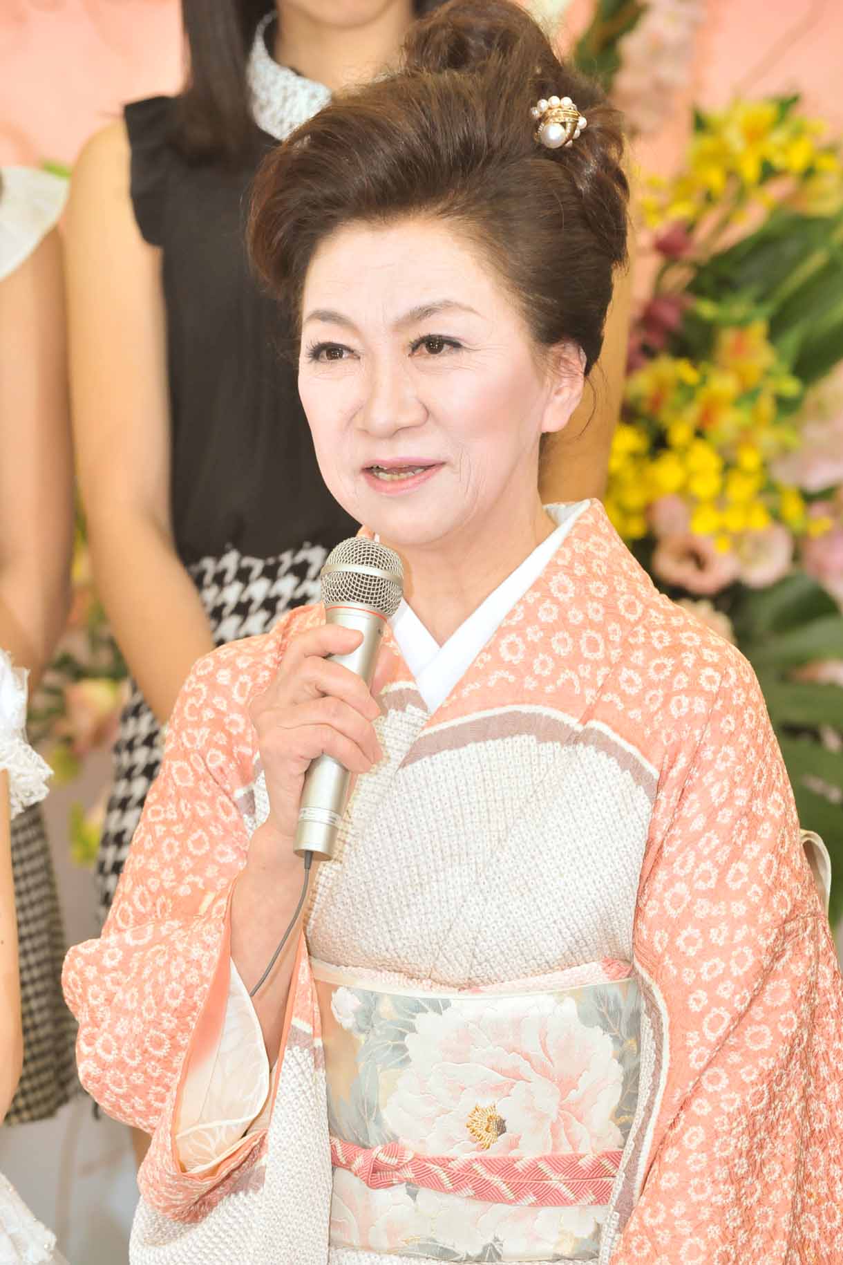 大月みやこ