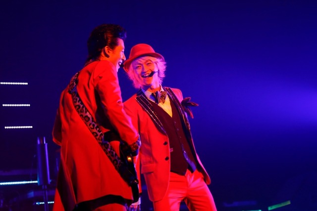 左からRYUJI、To-i。