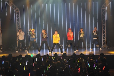 全国制覇は、ここから始まる。1/47～」東京・日本橋三井ホール公演の様子。