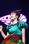 安本彩花
