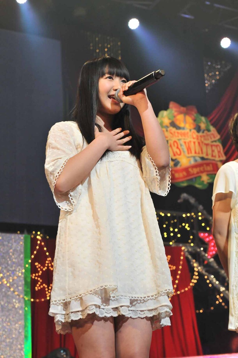 SUPER☆GiRLSに加入することが決定した内村莉彩。