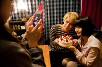 左から蒼波純、稲葉友、橋本愛。