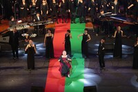 「亀渕友香＆VOJA Christmas Gospel Night 2013」の様子。