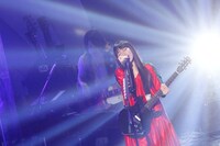 miwa。12月24日に東京・Zepp Tokyoで行われた「miwa -39live- "miwanissimo 2013"」の様子。