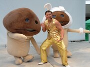 左から、なめこ、スギちゃん、白ウサギなめこ。