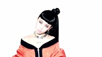 加藤ミリヤ「Love/Affection / 神様」ビデオクリップのワンシーン。