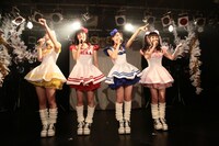 乙女新党「冬だ！2軍のウィンターカーニバル2013～乙女サンタがやってきた！～」の様子。