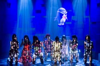 東京パフォーマンスドール「PLAY×LIVE『1×0』」の様子。 （撮影：桜井隆幸）