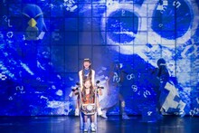 東京パフォーマンスドール「PLAY×LIVE『1×0』」の様子。 （撮影：桜井隆幸）