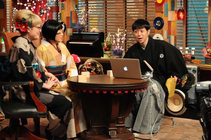 「久保みねヒャダ 明けましてこじらせナイト 寿スペシャル＜祝！2014年 フジテレビで初笑＞」トークの様子。 (c)フジテレビ