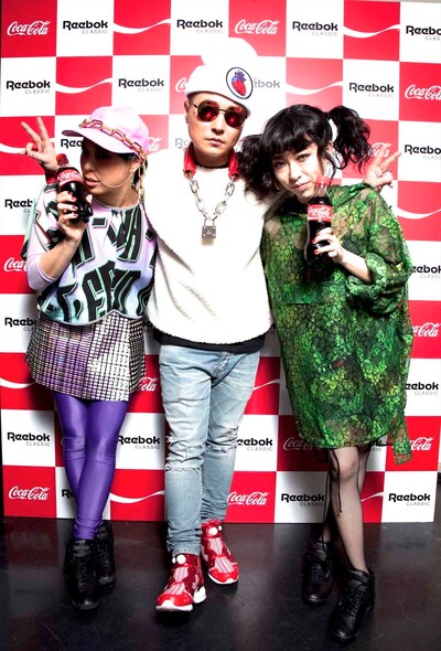 左からAI、VERBAL、加藤ミリヤ。