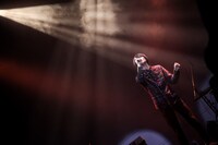 黒沼英之「パラダイス・イン・トーキョー」の様子。