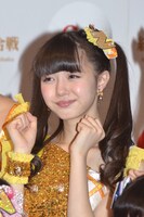 NMB48会見の様子。