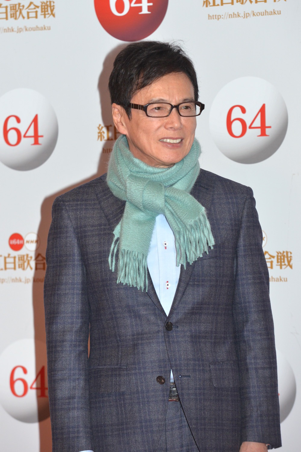 森進一