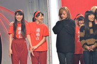 「第64回NHK紅白歌合戦」出演者顔合わせの様子。