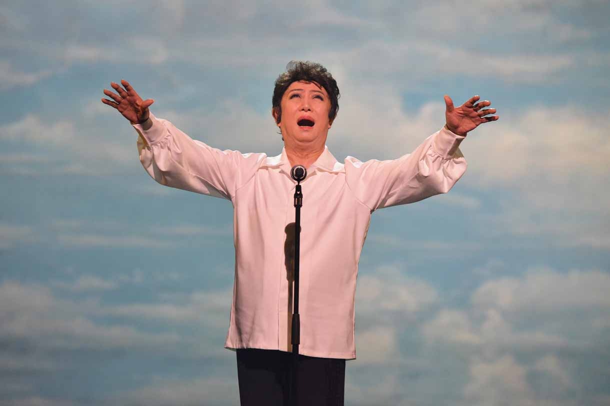 美輪明宏
