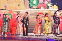 香西かおりとももいろクローバーZ。