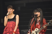 綾瀬はるかとmiwa。