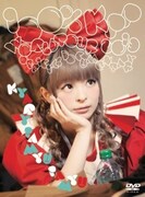 きゃりーぱみゅぱみゅ「100%KPP WORLD TOUR 2013 OFFICIAL DOCUMENTARY」ジャケット