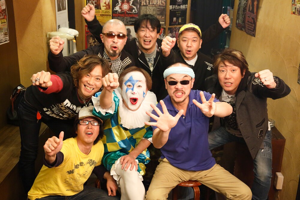 30周年ニューロティカ新旧メンバー集合＋宮藤官九郎ベスト - 音楽ナタリー