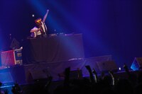 DJやついいちろう