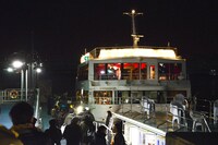 カウントダウンパーティの舞台となった横浜港客船。