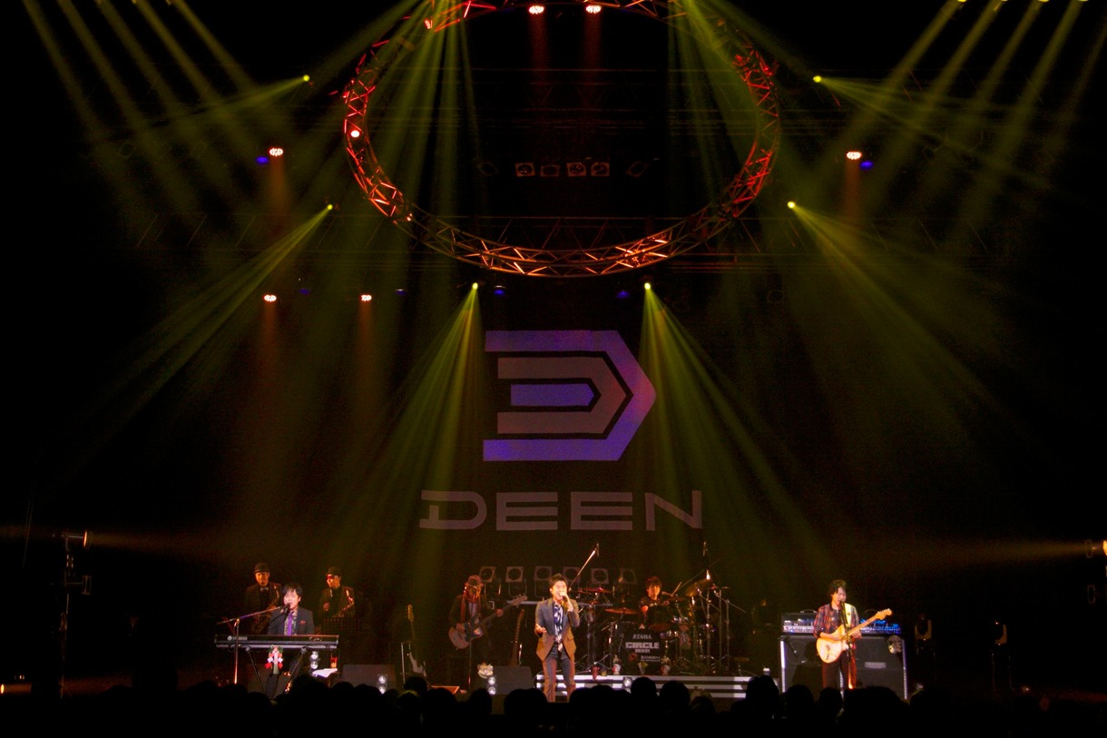 「DEEN LIVE JOY-Break18 ～CIRCLE 20→21～」初日公演の様子。