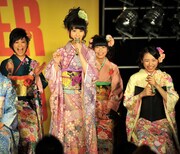 東京パフォーマンスドール「PLAY×LIVE『1×0』EPISODE 1～2発売記念イベントの様子。