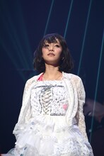 LiSA「LiVE is Smile Always ～今日もいい日だっ～」 の様子。