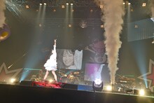 LiSA「LiVE is Smile Always ～今日もいい日だっ～」 の様子。