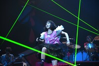 LiSA「LiVE is Smile Always ～今日もいい日だっ～」 の様子。