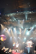 LiSA「LiVE is Smile Always ~今日もいい日だっ~」 の様子。