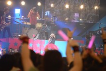 LiSA「LiVE is Smile Always ～今日もいい日だっ～」 の様子。