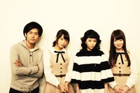 左からK、深川麻衣、加藤ミリヤ、高山一実。