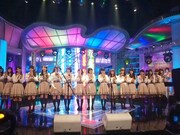 オープニング収録中の乃木坂46。