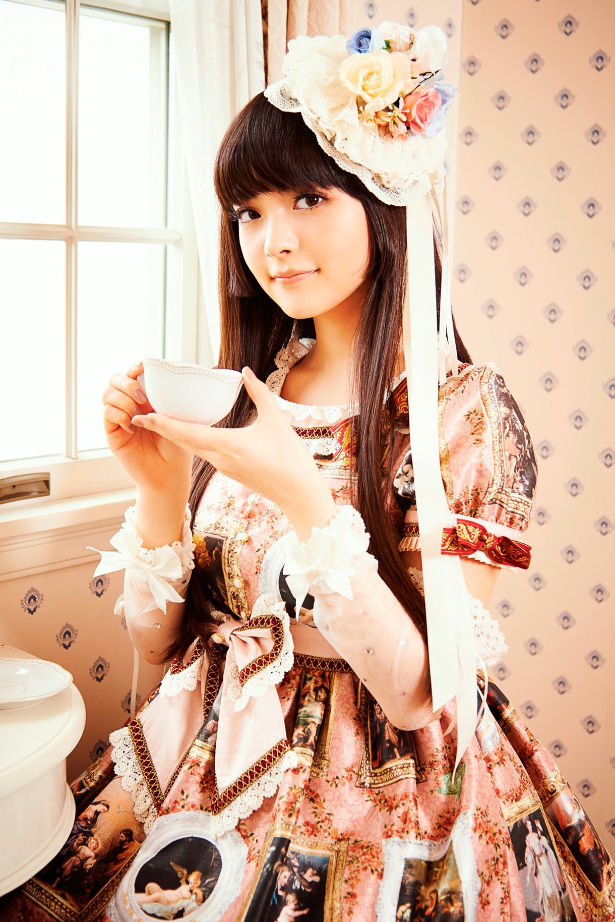 上坂すみれ
