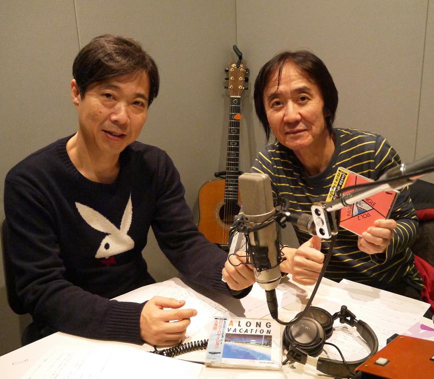 「TOKYO FMサンデースペシャル 永遠のナイアガラ伝説！～大瀧詠一トリビュート～」収録現場の様子。左から杉真理、伊藤銀次。