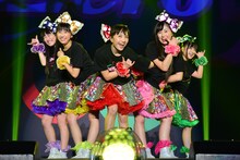 ももいろクローバーZ