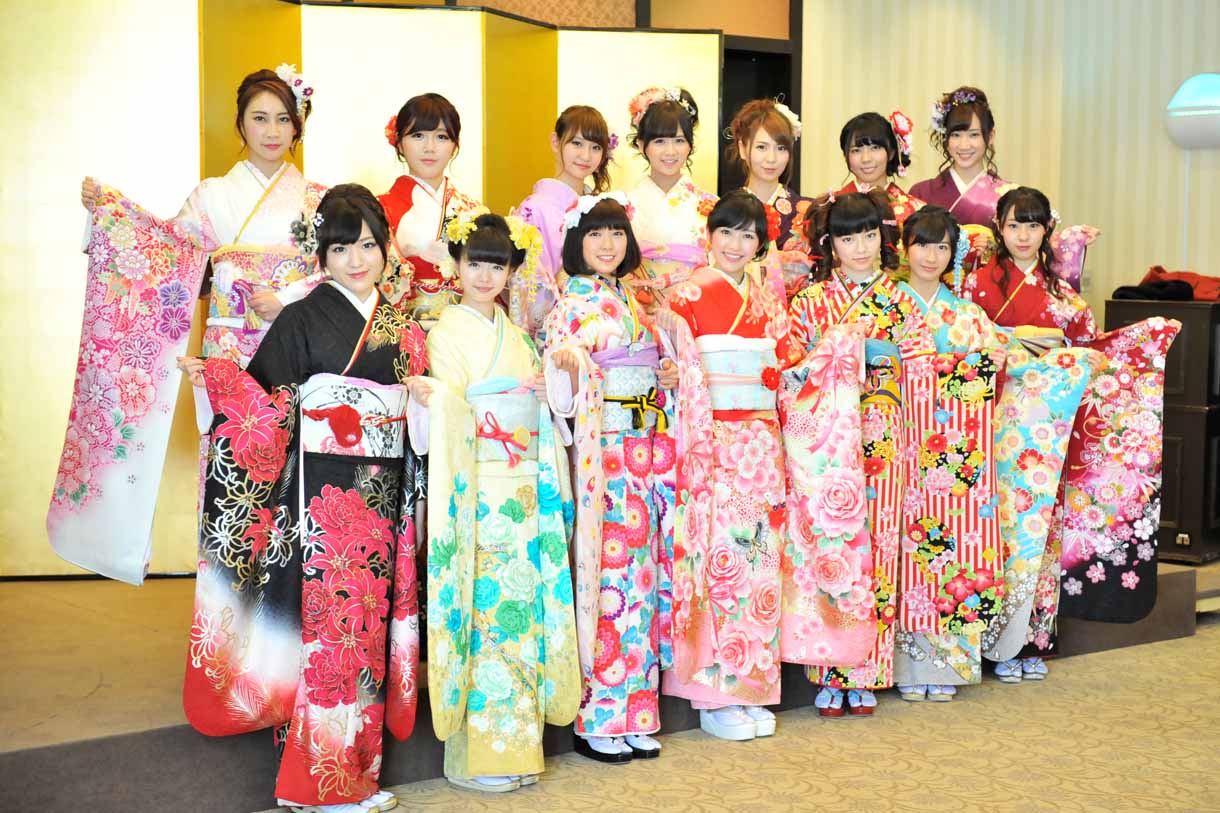 AKB48新成人14名。