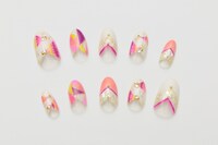 イベント出演時に渡辺麻友がつけていたネイル。