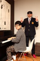 左からさかいゆう、横山剣。