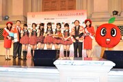 「青森りんごファン感謝祭」に出演したHKT48。