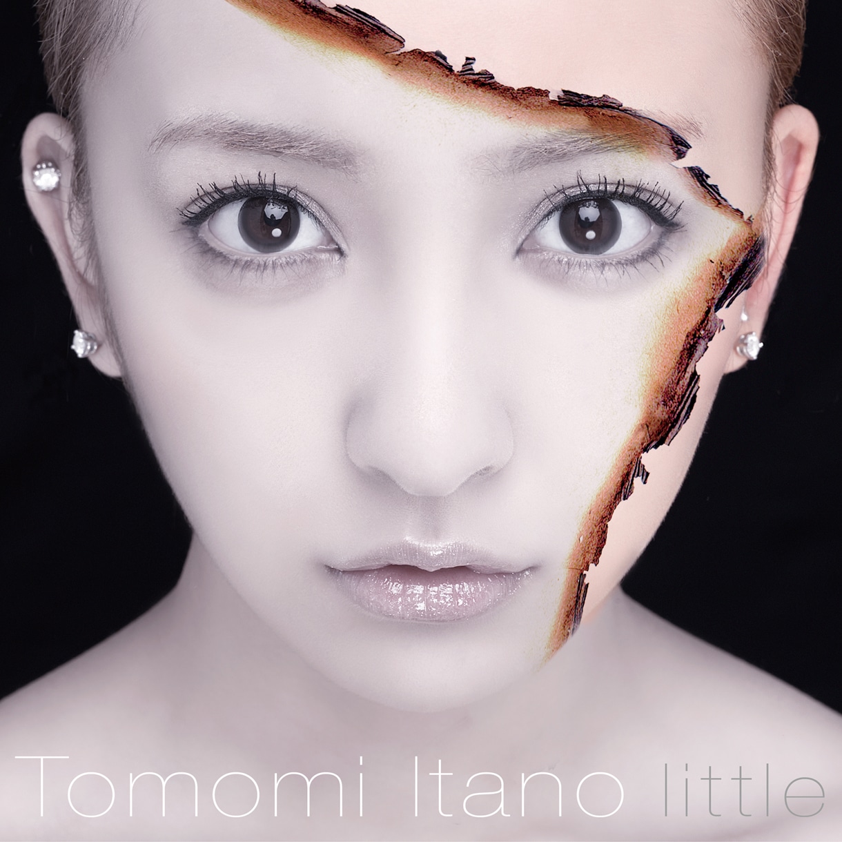 板野友美「little」初回限定盤TYPE-Bジャケット