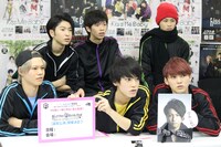 超特急のUstream番組「一気にikki!!!!!i!!を知っちゃおう！ Vol.1」のワンシーン。