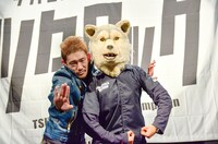 左からTOSHI-LOW、Jean-Ken Johnny。