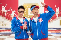 左からEXILE TETSUYAと、EXILE USA。