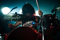 Katsuma（Dr）（Photo by KOHI）