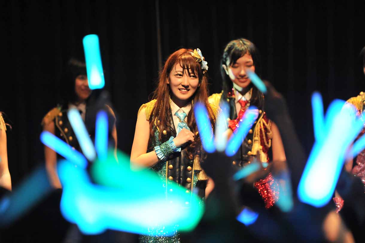 「KAWAII POP FES by＠JAM in台湾」SUPER☆GiRLSのライブの様子。